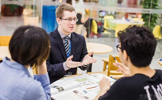 学英语究竟能从事哪些职业？英语能力如何助力职场发展？