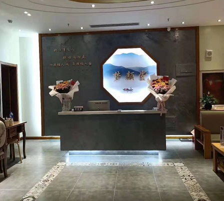 加盟美容店真的能赚大钱吗？为何有人反映收益平平？