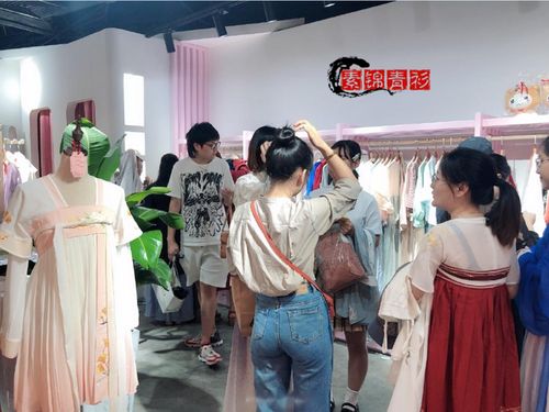 汉服体验馆如何拓展副业才能吸引更多顾客？