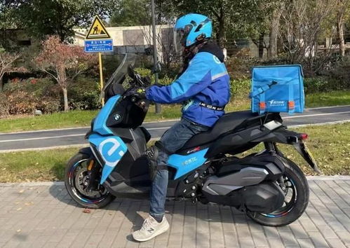 如何一步步兼职成为专业摩托骑手？