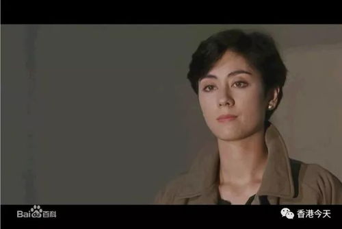 香港电影中，小姐如何凭借特殊职业赚取高额收入？