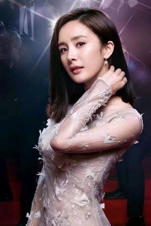 杨幂除了演艺事业，还涉足哪些副业领域？