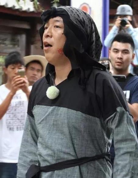 娱乐圈成副业？明星们如何兼顾主业与星光？
