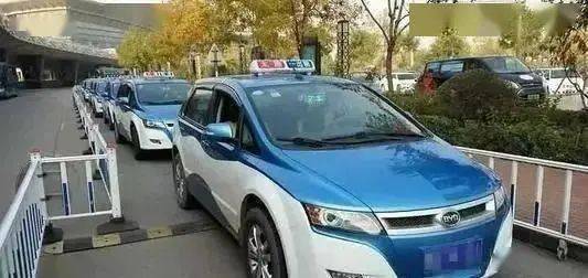 现在开本钢出租车还能赚钱吗？行业现状如何？